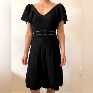 Navy in-style detail V-neck dress